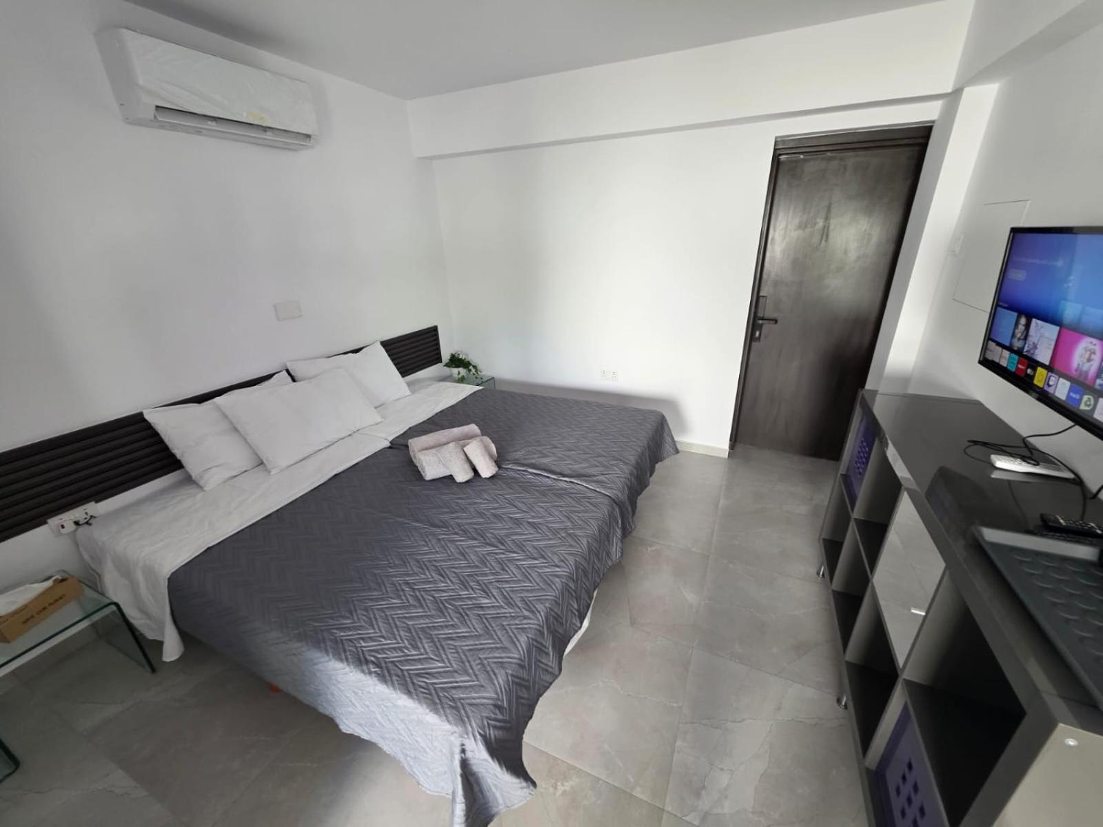 Town Centre Suites Larnaca Exterior foto